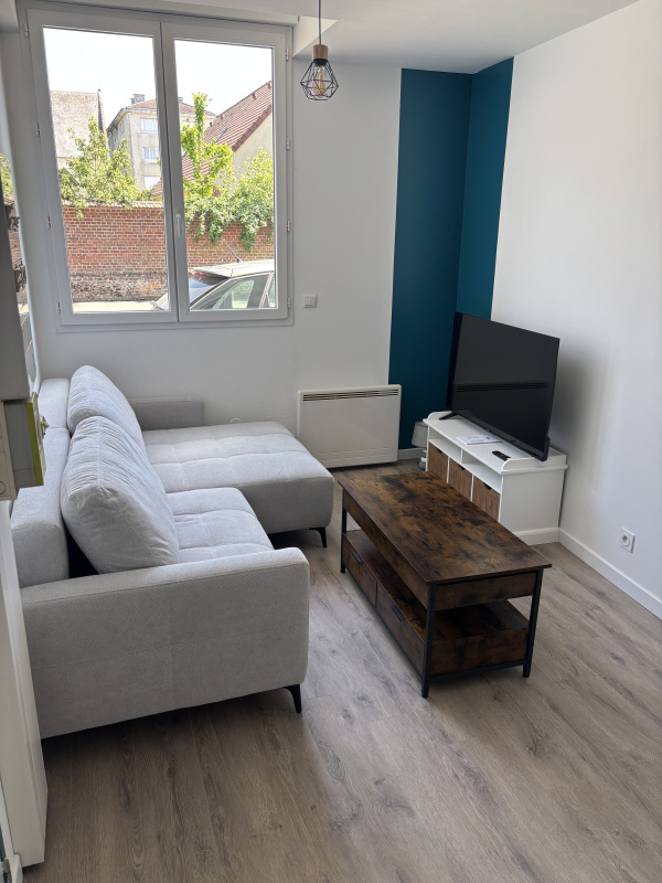 Offres de location Studio Grandvilliers 60210