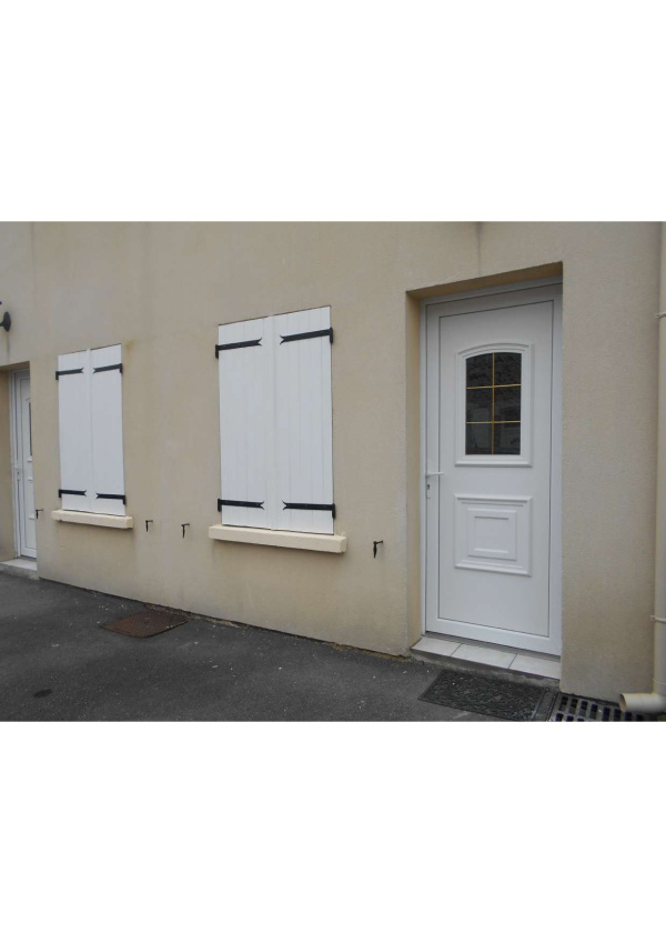 Offres de location Rez de jardin Crèvecoeur-le-Grand 60360
